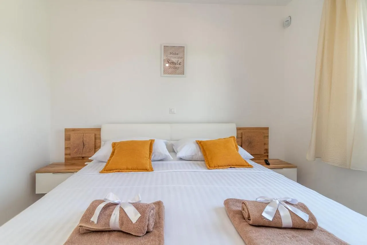 Villa Vitis Kaštel Novi